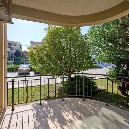 Seax Stay Apartment - Free Parking Navodari Exterior photo